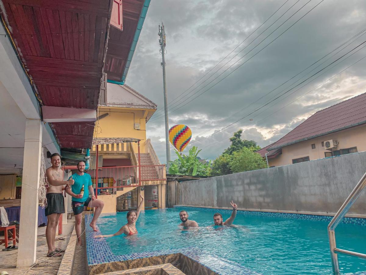 Vang Vieng Freedom Hostel 2 外观 照片